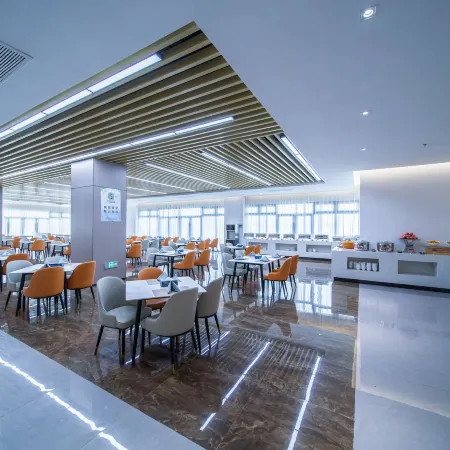 Manju Hotel (Yancheng Dafeng Yueda Automobile Science and Technology Park)