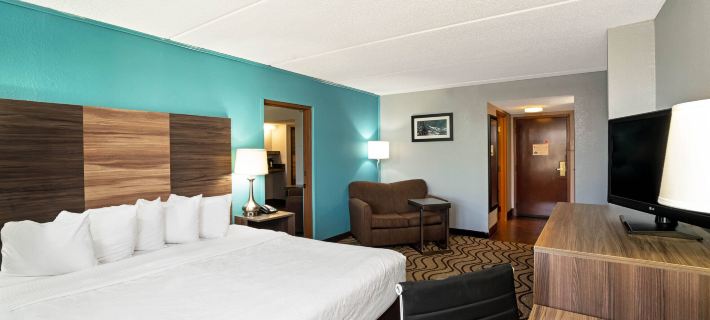 La Quinta Inn & Suites by Wyndham Sevierville / Kodak Отели в г. Севьервилл