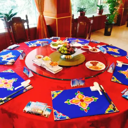 Westqiang Homeland Hotel