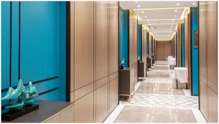 Vienna International Hotel (Shehong Tulip hotel) Отели в г. Шэхун