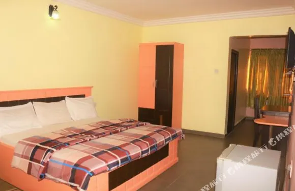 K-軌道套房酒店