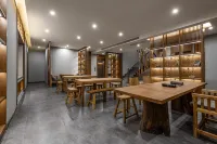 Shennongjia Yinyue B & B Hotel di Shennongjia