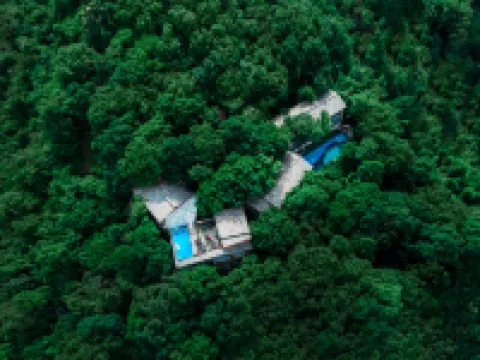 Huangguoshu Shengpin Cloud Stone Village B&B فنادق في جَن نينغ