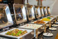 Grand Hotel (Aksu Tianbai Fashion Shopping Center)