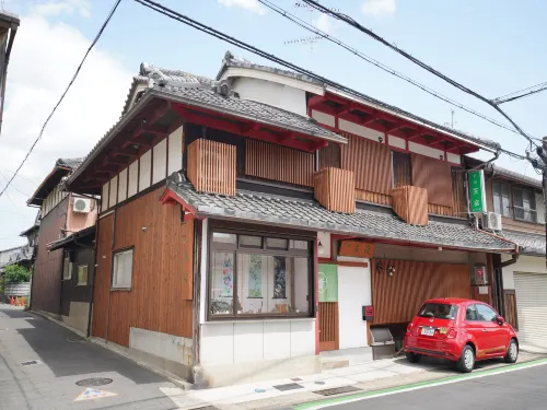 Uji Tea Inn Hotels in Уджі