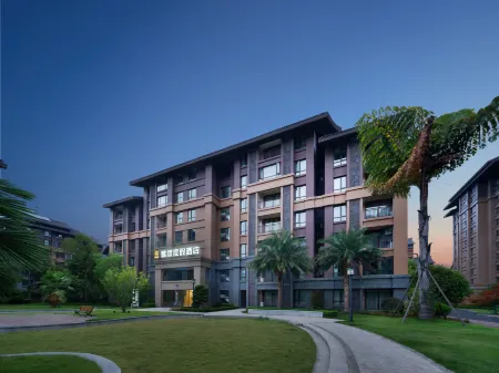 Mount Emei Yasong Holiday Hotel Отели рядом с достопримечательностью «Jiulao Cave»