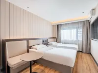Hanting Hotel (Beijing Shijingshan Gucheng Shougang Park Branch) Hotels near Shijingshan