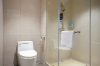 City Comfort Inn Hotel (Xiangyang Baokang Yizhong)