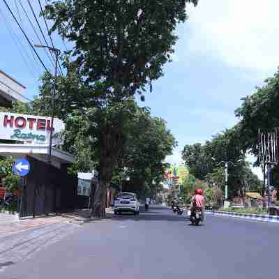 Hotel Ratna Syariah Hotel Exterior