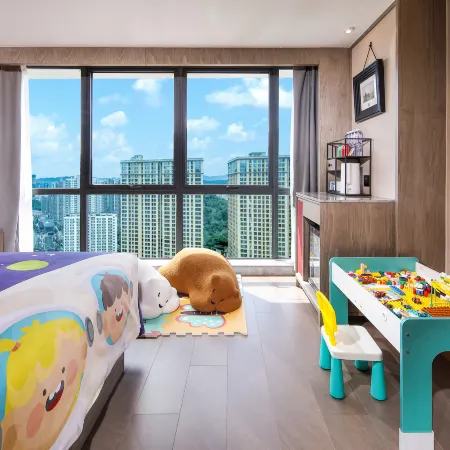 Ease Hotel Yi (Yichang Zhongnan Road Xingfa Square)