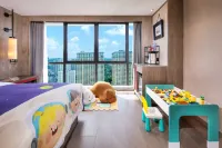 Ease Hotel Yi (Yichang Zhongnan Road Xingfa Square)