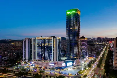 Coco Art Hotel (Zhongshan Tianyi International Plaza Branch)