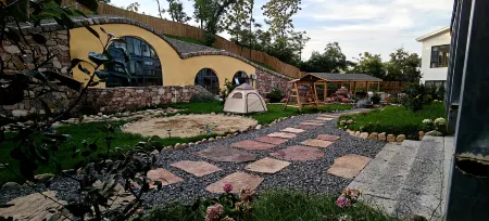 Luoyang Xiangyang Meet the Chuxin·Longtan Yunxigu Homestay Отели в г. Жуян