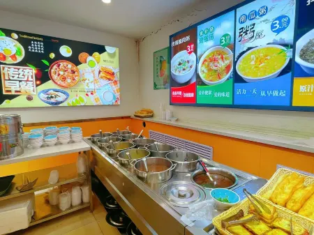 Otok Dragon Boat Boutique Hotel