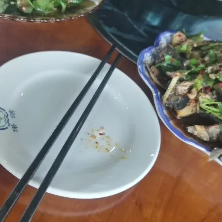 Yongde Hongfu Inn