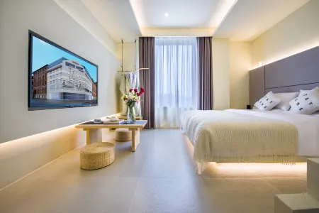 Shiguangxuan Hotel (Chengdu Daxuan High-speed Railway Station)