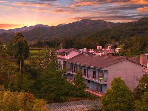 Tengchong Ginkgo Village Yuexin Xingshe Homestay