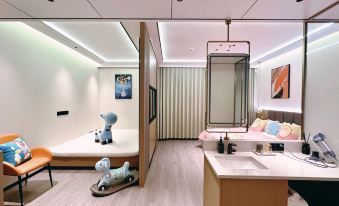 Yafeng Blue Hotel