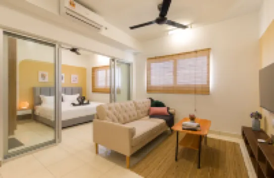 Alanis Sepang@Klia-Klia2