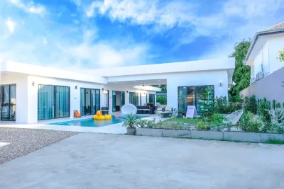 Natree Pool Villa Pattaya Отели в г. 