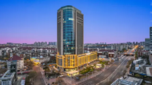 Rezen Dong Hotel (Tianjin Aoti Zhongxin Wangdingdi Subway Station) Hotels near Party School of CPC Tianjin Municipal Committee