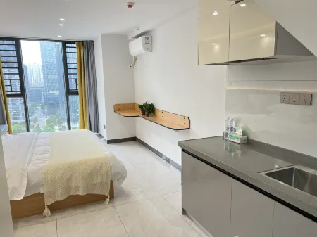 Nansu·Manqing Homestay (Wuxiang Hangyangcheng Headquarters Base Subway Station)