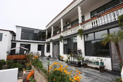 Jingmo Shanfang Homestay