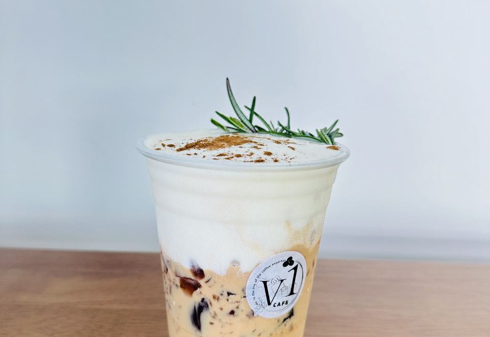 5. V1 부티크 호..