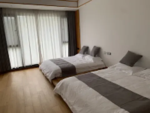 Shiguang Liunian Homestay Hotels near Changxing Badujie Scenic Area