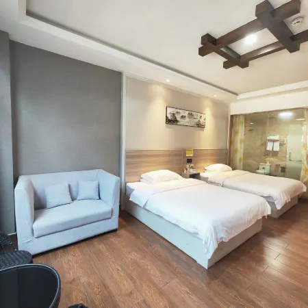 Junyue Fengshang Hotel