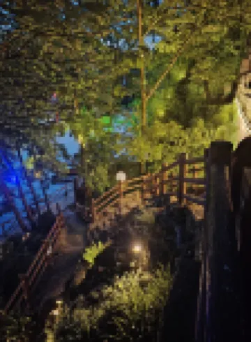 花垣雞鳴三省民宿 花垣酒店