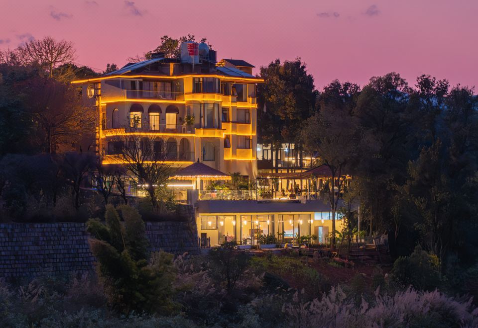 hotel overview picture