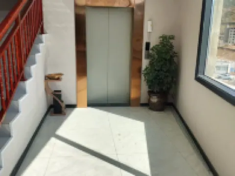 시더 진수오마 그랜드 호텔 시더 호텔