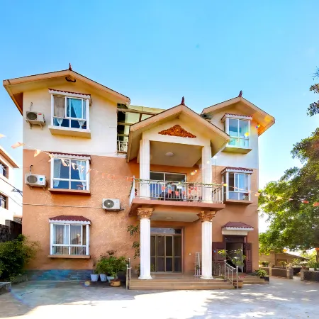 Qingya Xianju Inn