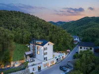 Breezes from the South | Serenus・Starlit Hot Springs・Country Cottage Retreat