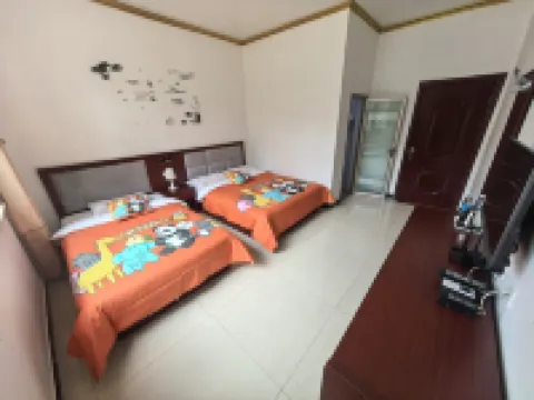 麥積山石窟遠方的家