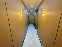Yue Ting Hotel (Xi County Xiaoxitian Scenic Area) - Bãi đậu xe