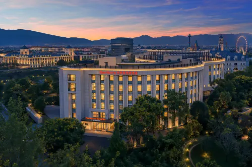 Kunming Park 1903 Hawthorn by Wyndham Resort Hotel - vue sur la montagne