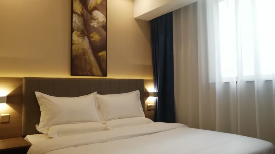Guangzhou Xiguan Yuehua Hotel