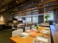 ذا سالزبوري- واي إم سي إيه أوف هونج كونج Hotels near أوشن تيرمينال