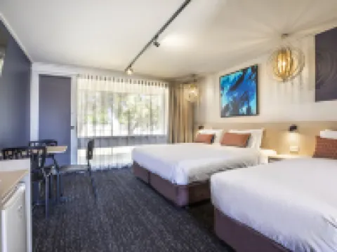 Nightcap at Gateway Hotel Hotels in Geelong