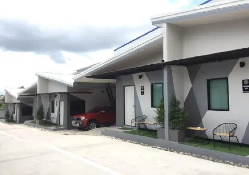 Hide & Seek Resort Krabi Отели в г. Краби