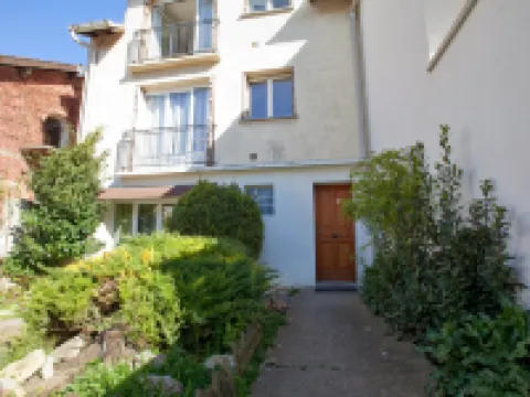 Résidence Hôtel le Relais Amélie クラマールのホテル