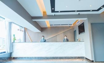 Homeinn Selected Hotel (Danyang Railway Station Yunyang Bridge)