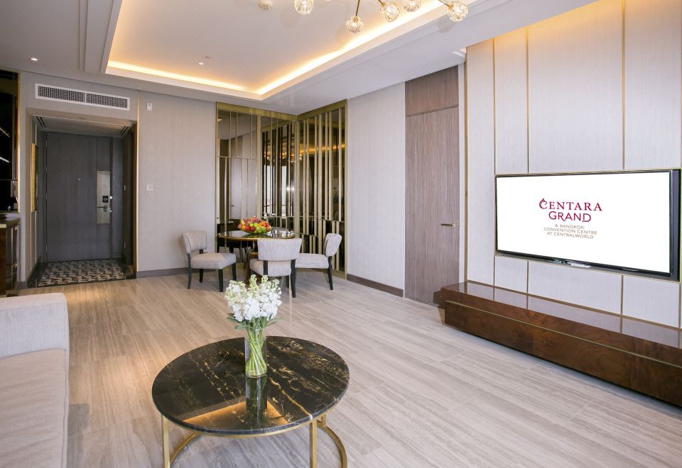 센타라 그랜드 호텔 위치