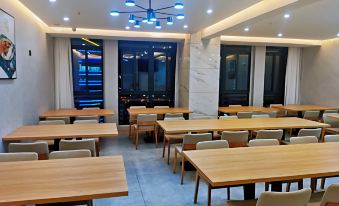 Ripple Hotel