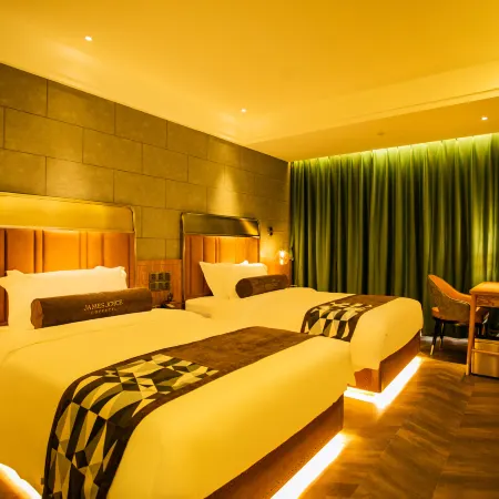 James Joyce Coffetel Hotel (anyang Wanda Country Garden)