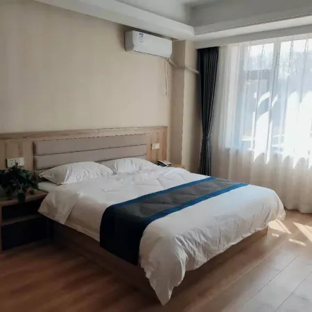 Huashui Hotel