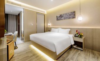 Pengcheng Belvedere Hotel (Shenzhen University Nanshan Metro Station)