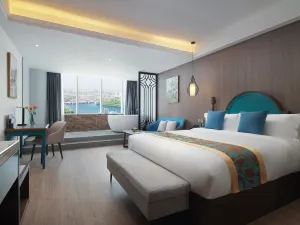 Mehood Hotel (Hebi High-Speed Railway Station Qihe Jinsha Beach)